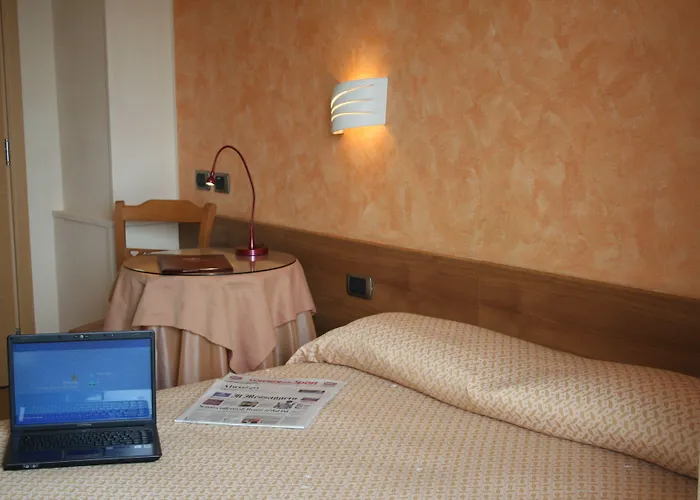 Diamante מלון פרנקווילה אל מארה